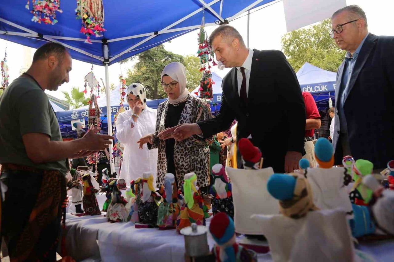 GÖLCÜK BELEDİYESİ'NİN DÜZENLEYECEĞİ GELENEKSEL EL SANATLARI FESTİVALİ, 7-8-9 AĞUSTOS TARİHLERİNDE...