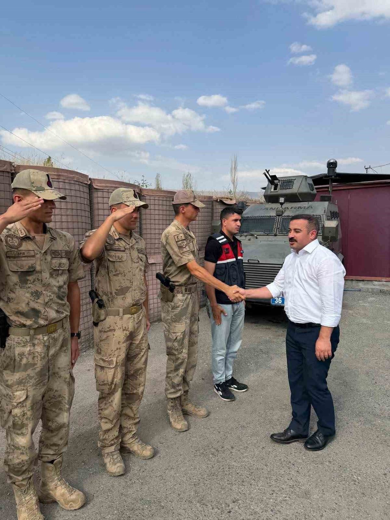 KAĞIZMAN'DA KAMU YATIRIMLARI YERİNDE İNCELENDİ(KARS-İHA)