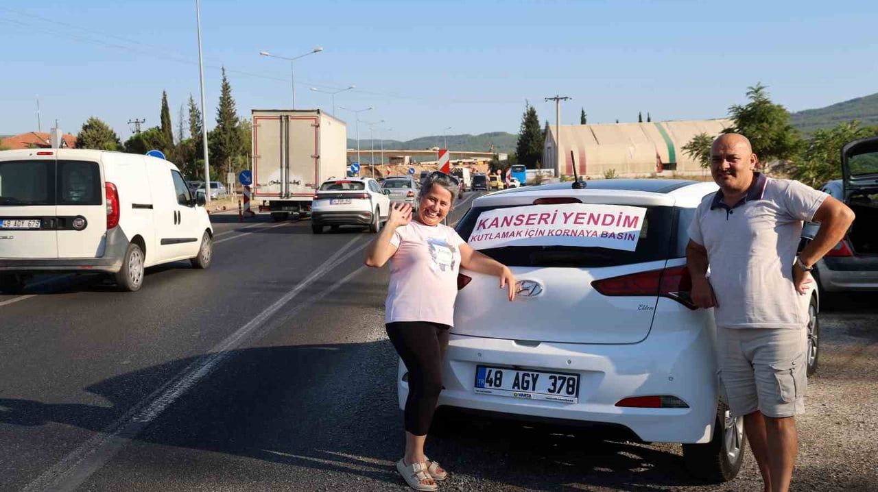 MUĞLA’NIN MENTEŞE İLÇESİNDE 45 YAŞINDAKİ SULTAN ERDEM YAKALANDIĞI MEME KANSERİNİ UZUN BİR TEDAVİ...