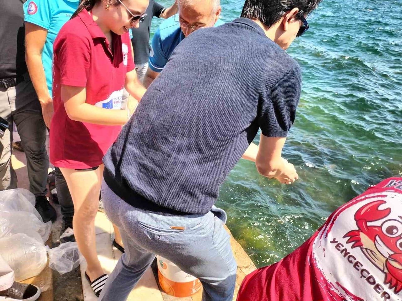 KÖYCEĞİZ GÖLÜ’NE YAVRU BALIK BIRAKILDI