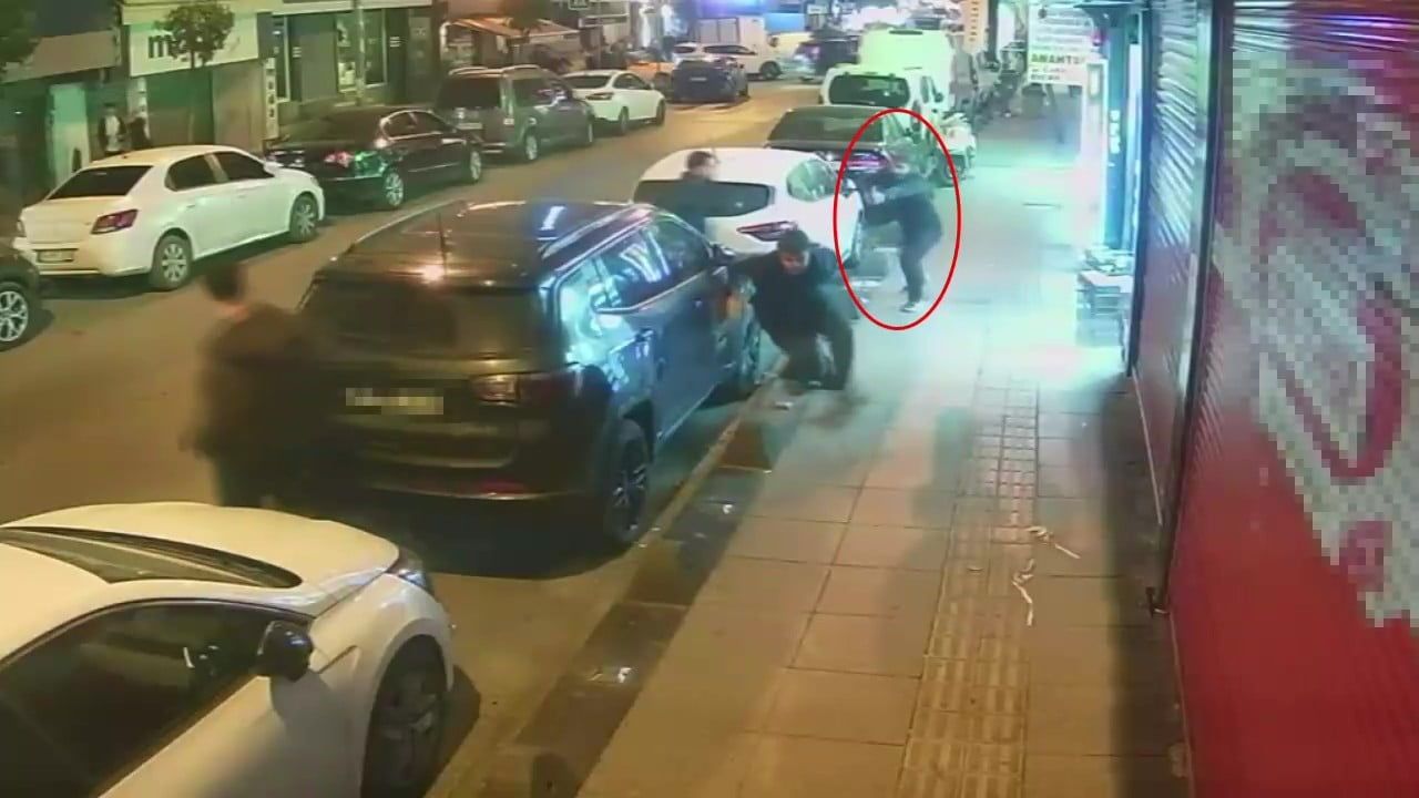 ESENLER’DE İKİ KİŞİNİN YARALANDIĞI SİLAHLI SALDIRININ ÇATIŞMA OLDUĞU ÖĞRENİLDİ: ŞÜPHELİLER...
