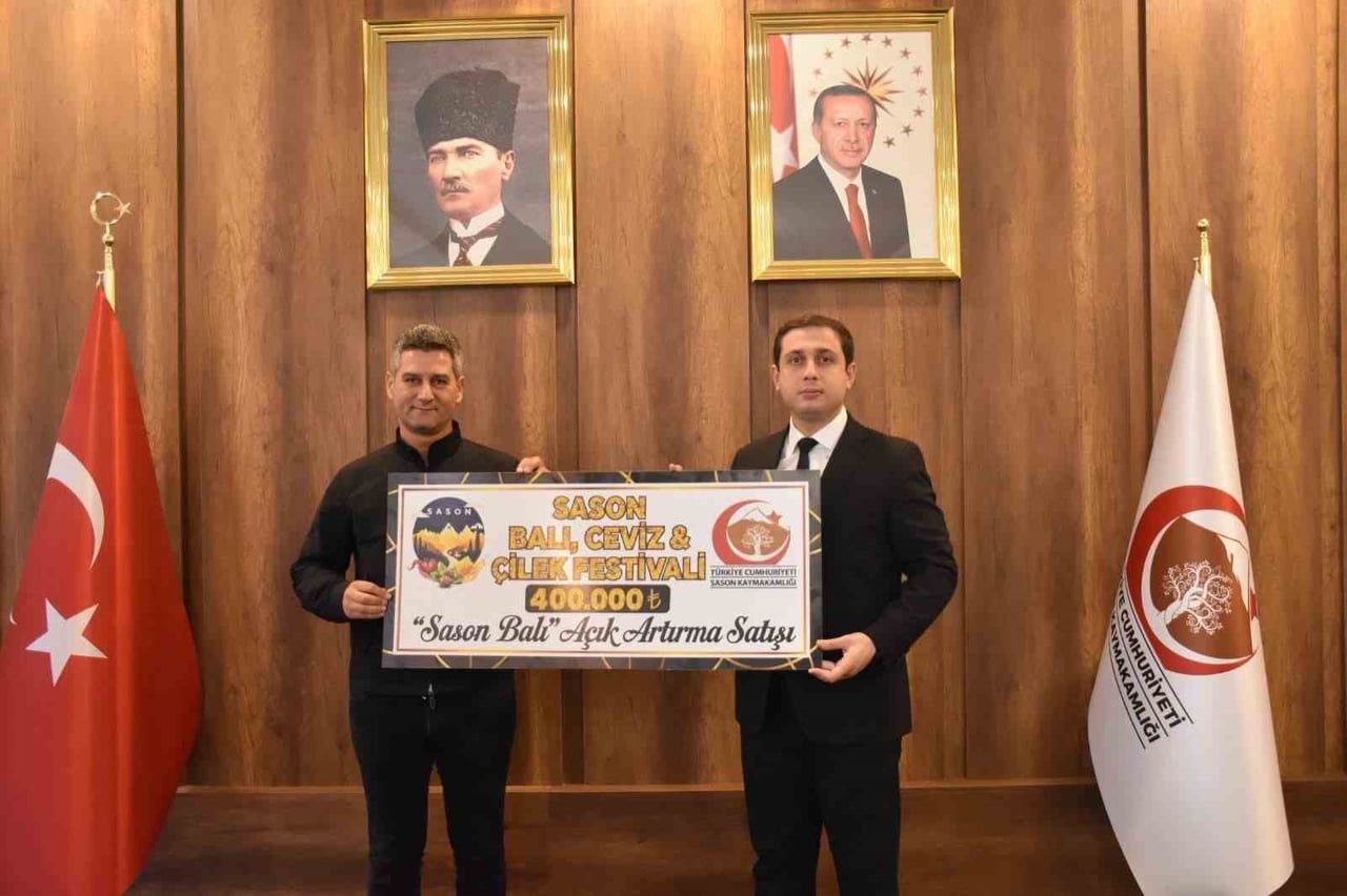 SASON’DA REKOR FİYATA SATILAN 1 KİLOGRAM BALIN BEDELİ ÜRETİCİLERE TESLİM EDİLDİ