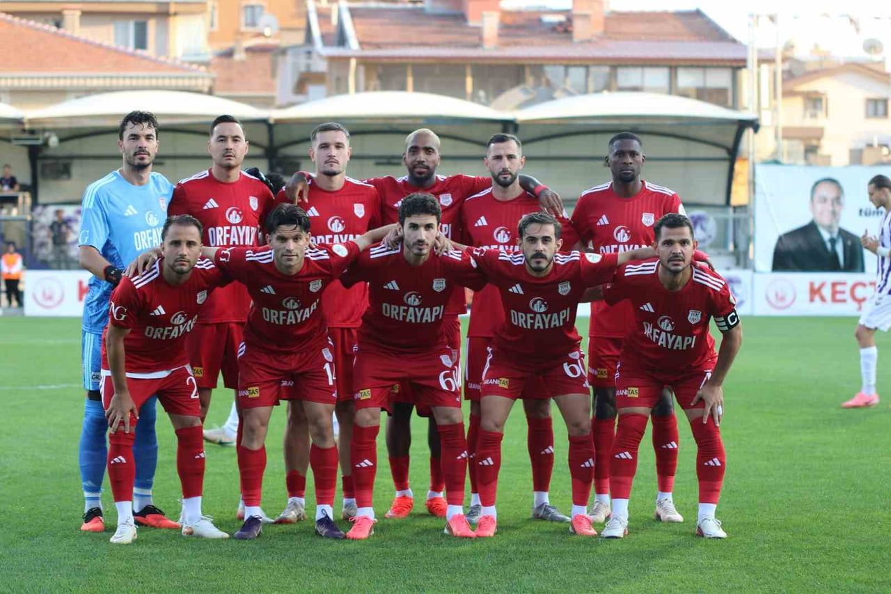 TRENDYOL 1. LİG 2. HAFTA MAÇINDA ANKARA KEÇİÖRENGÜCÜ, KENDİ EVİNDE PENDİKSPOR’U 4-1 MAĞLUP...