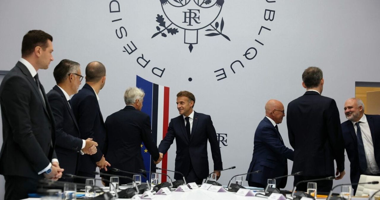 FRANSA CUMHURBAŞKANI EMMANUEL MACRON, ULUSLARARASI GELİŞMELERİN ÜLKENİN GÜVENLİĞİ VE EKONOMİSİ...