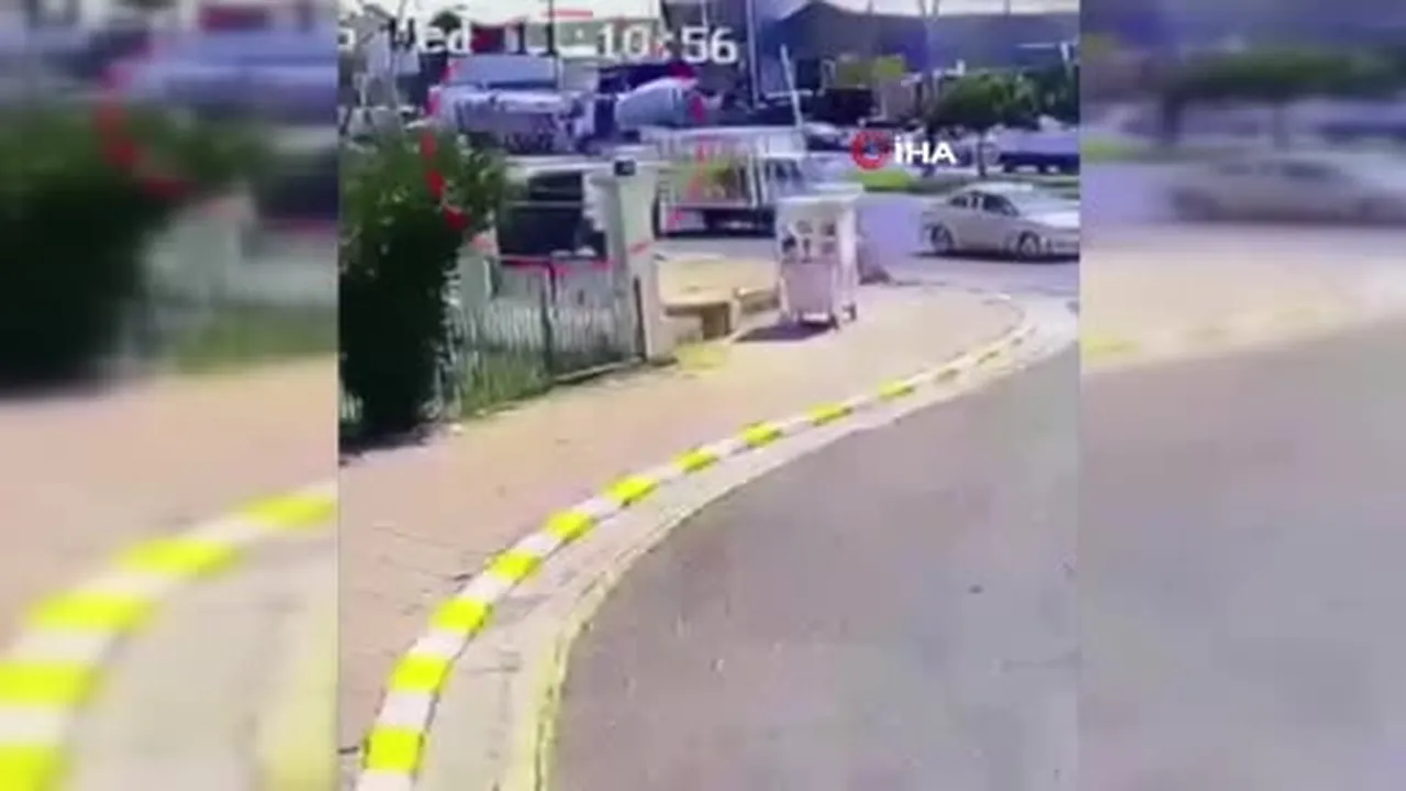 Irak Kürt Bölgesel Yönetimi’nin (IKBY) başkenti Erbil'de aşırı hızlı kamyonun ters yöne girerek 8...