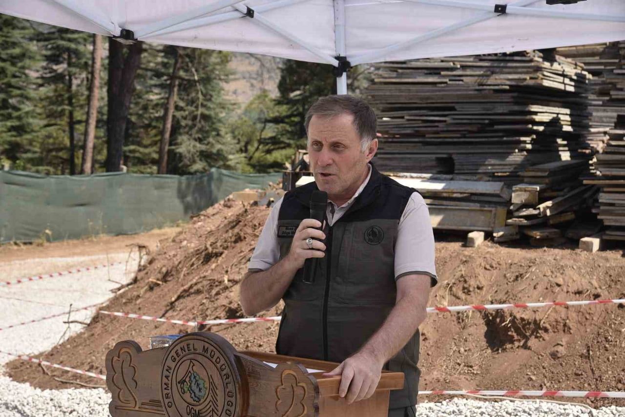 BALIKESİR ORMAN BÖLGE MÜDÜRÜ MUSA ŞEN TÖRENDE KONUŞMA YAPTI.