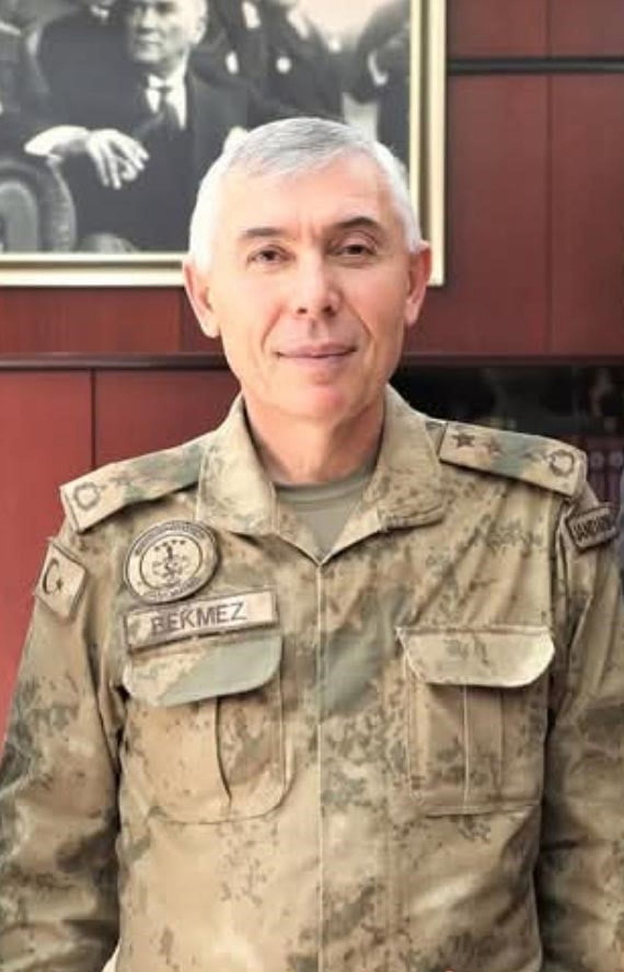 ANTALYA’DA İL JANDARMA KOMUTANI TÜMGENERAL AHMET KAVUKCU YERİNE TÜMGENERAL HÜSEYİN BEKMEZ...