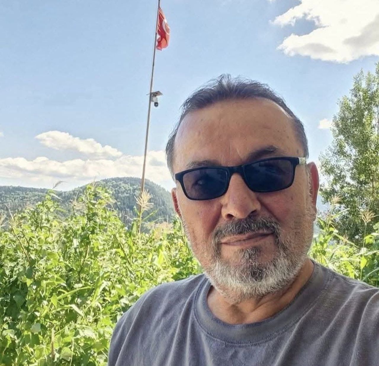 HAYATINI KAYBEDEN YAKUP AÇIKGÖZ