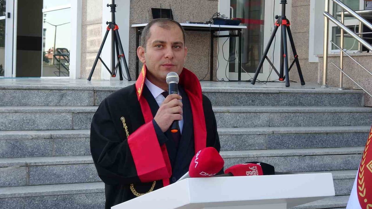 ADLİ YIL AÇILIŞ TÖRENİ'NDE KONUŞAN BURDUR CUMHURİYET BAŞSAVCISI HARUN ÜNLÜSOY
