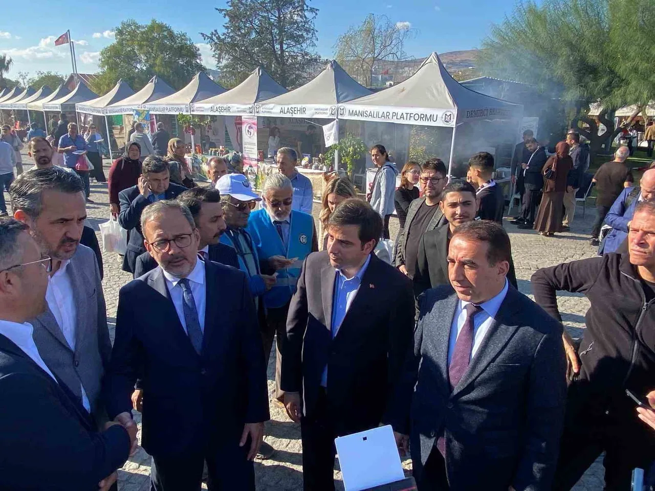MANİSA’NIN ALAŞEHİR İLÇESİNİN TARİHİ, KÜLTÜREL VE GASTRONOMİK DEĞERLERİ, İZMİR’İN BORNOVA...