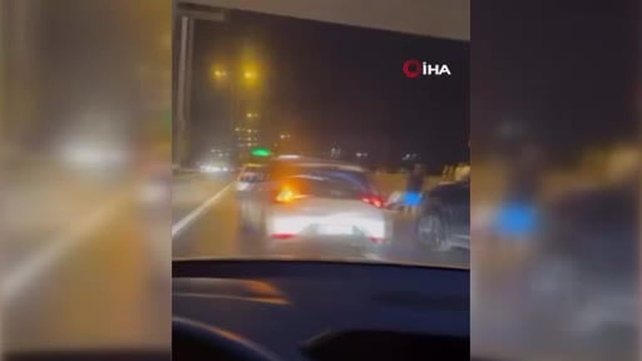 Bakırköy’de aynı yerde peş peşe iki farklı motosiklet kazası : 1’i ağır, 3 yaralı