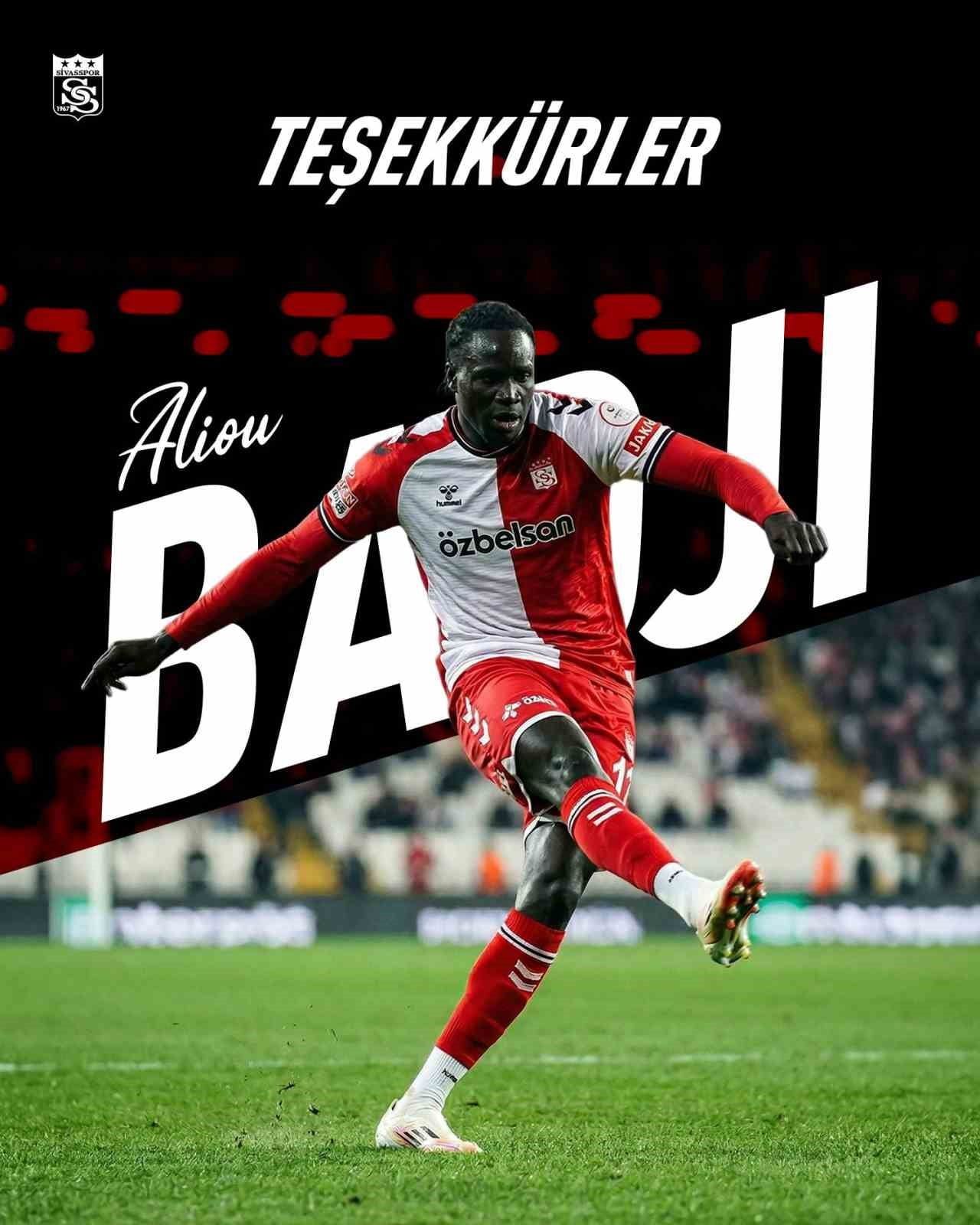 TRENDYOL 1. LİG EKİPLERİNDEN SİVASSPOR’DA TRANSFER ÇALIŞMALARI SÜRERKEN BİR AYRILIK DAHA YAŞANDI....