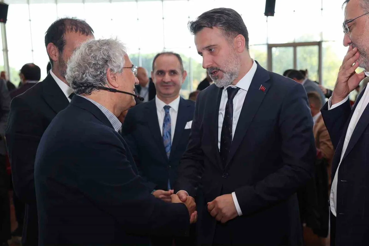 BURSA BÜYÜKŞEHİR BELEDİYESİ TARAFINDAN DÜZENLENEN BURSA STRATEJİ ÇALIŞTAYI’NDA, ŞEHRİN 2030...