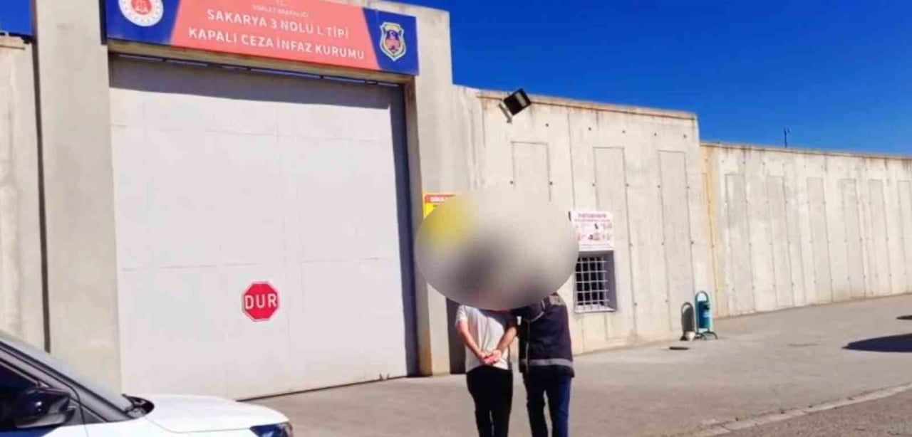 İŞ İNSANLARI VE ESNAFLARA YÖNELİK EL BOMBALI VE MOLOTOFLU 21 AYRI EYLEM HAZIRLIĞINDAKİ 3 ÖRGÜT...