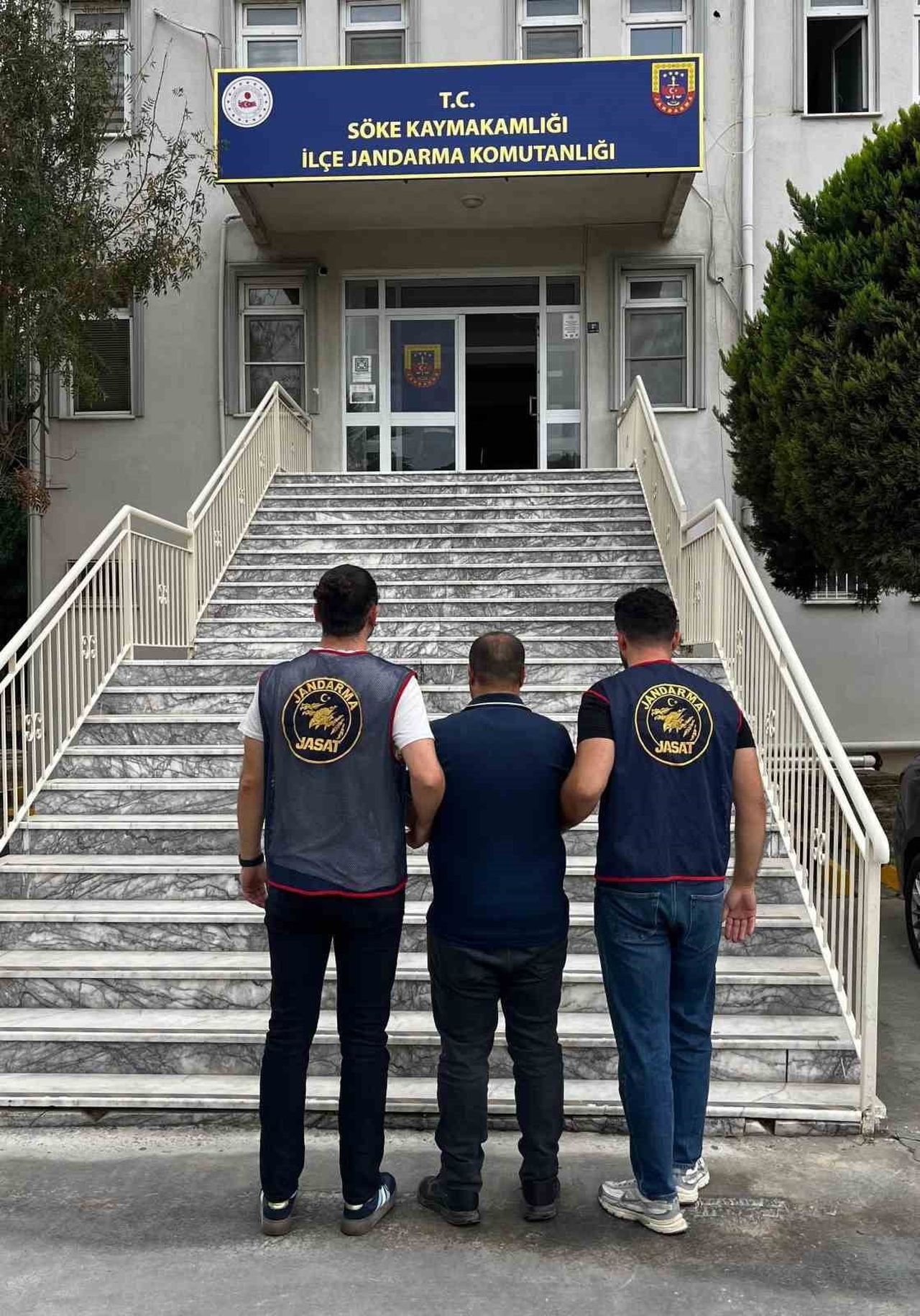 SÖKE’DE 12 YIL HAPİS CEZASI BULUNAN ŞAHIS YAKALANDI