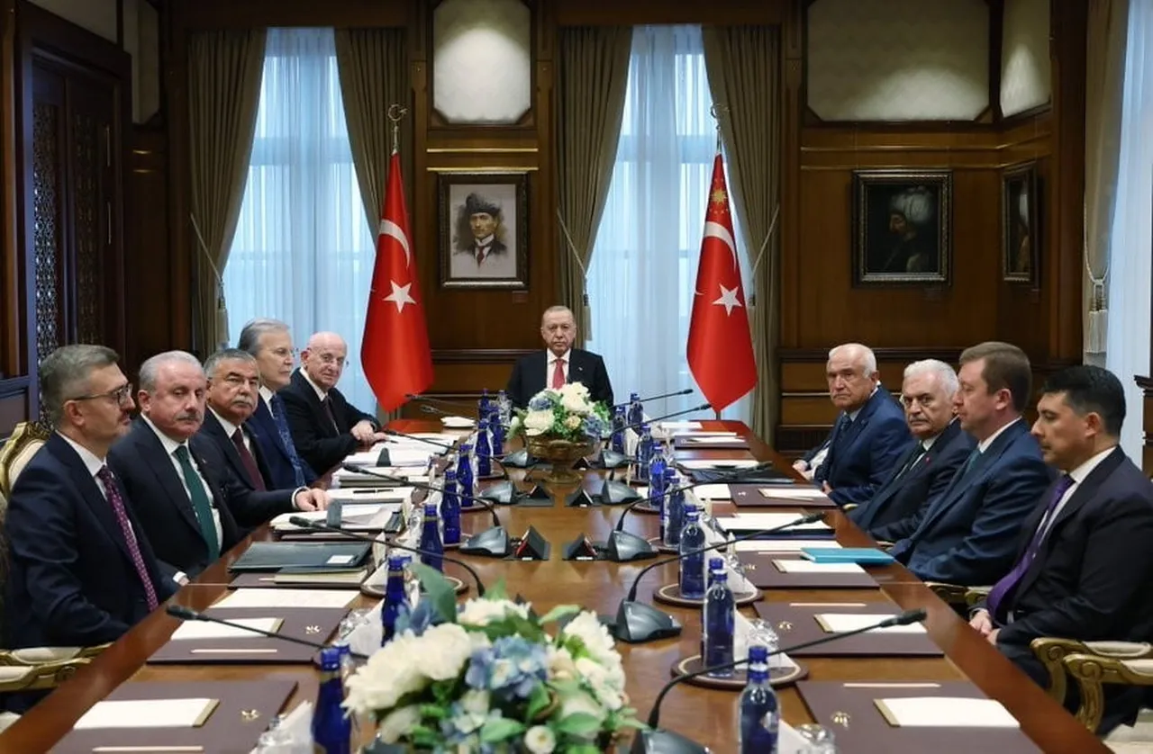 CUMHURBAŞKANLIĞI İLETİŞİM BAŞKANI BURHANETTİN DURAN, CUMHURBAŞKANI RECEP TAYYİP ERDOĞAN...