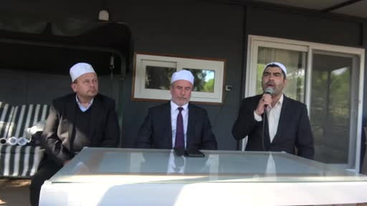 Ayvalık'ta ilk zeytin hasadına dua ve hayır yemekli başlangıç