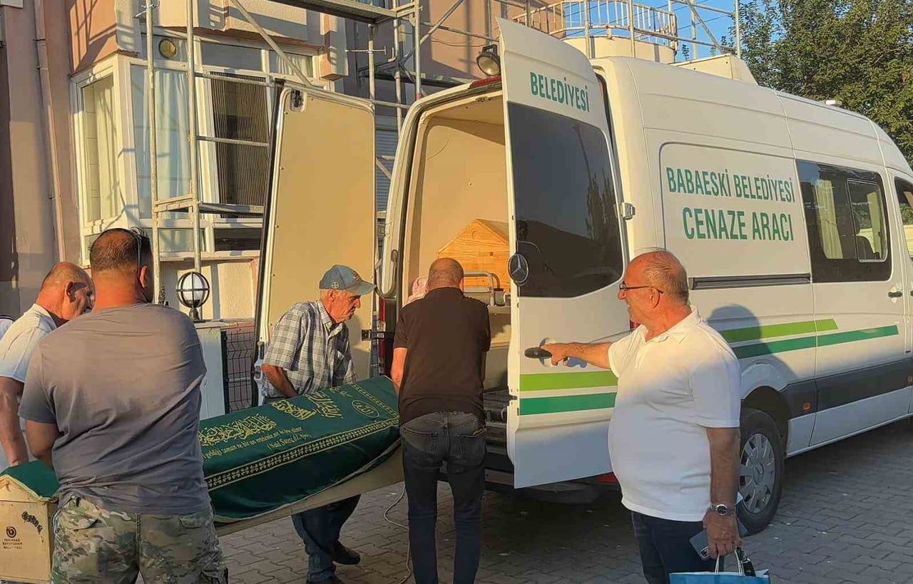 KIRKLARELİ'NİN BABAESKİ İLÇESİNDE YALNIZ YAŞAYAN 72 YAŞINDAKİ ALADDİN B. BİR SÜREDİR KENDİSİNDEN...
