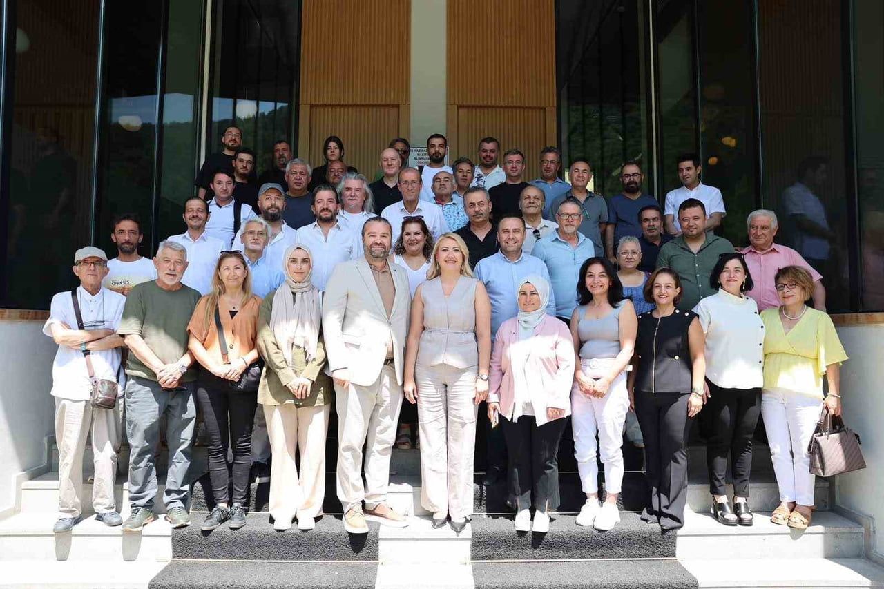 MERKEZEFENDİ BELEDİYE BAŞKANI ŞENİZ DOĞAN, BASIN MENSUPLARI İLE BİR ARAYA GELDİ. BAŞKAN DOĞAN...