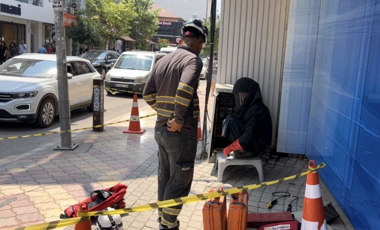 TRAFO TAMİR EDİLEREK, YENİDEN HİZMETE ALINDI.