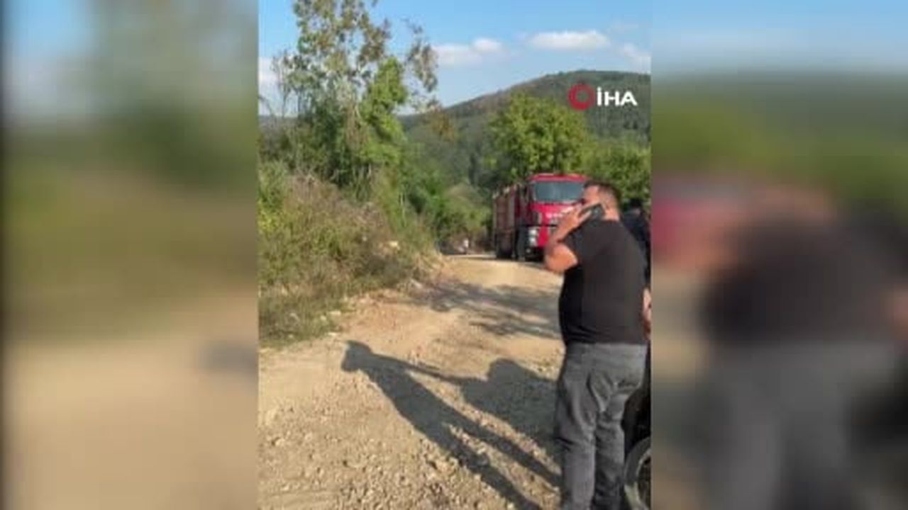 Devrilen traktörün altında kalan sürücü hayatını kaybetti