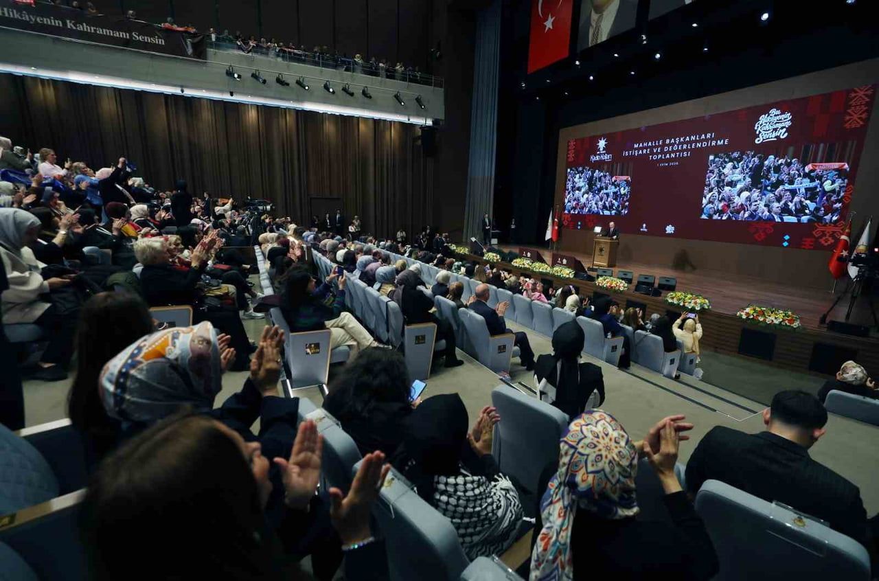CUMHURBAŞKANI ERDOĞAN, AK PARTİ GENEL MERKEZ KADIN KOLLARI BAŞKANLIĞINCA AK PARTİ KONGRE...