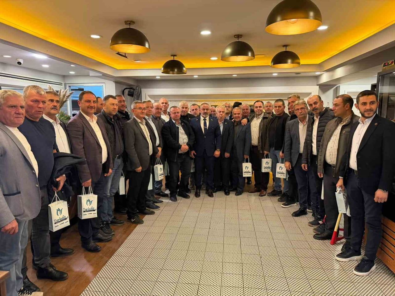 MUHTARLAR YEMEĞİ