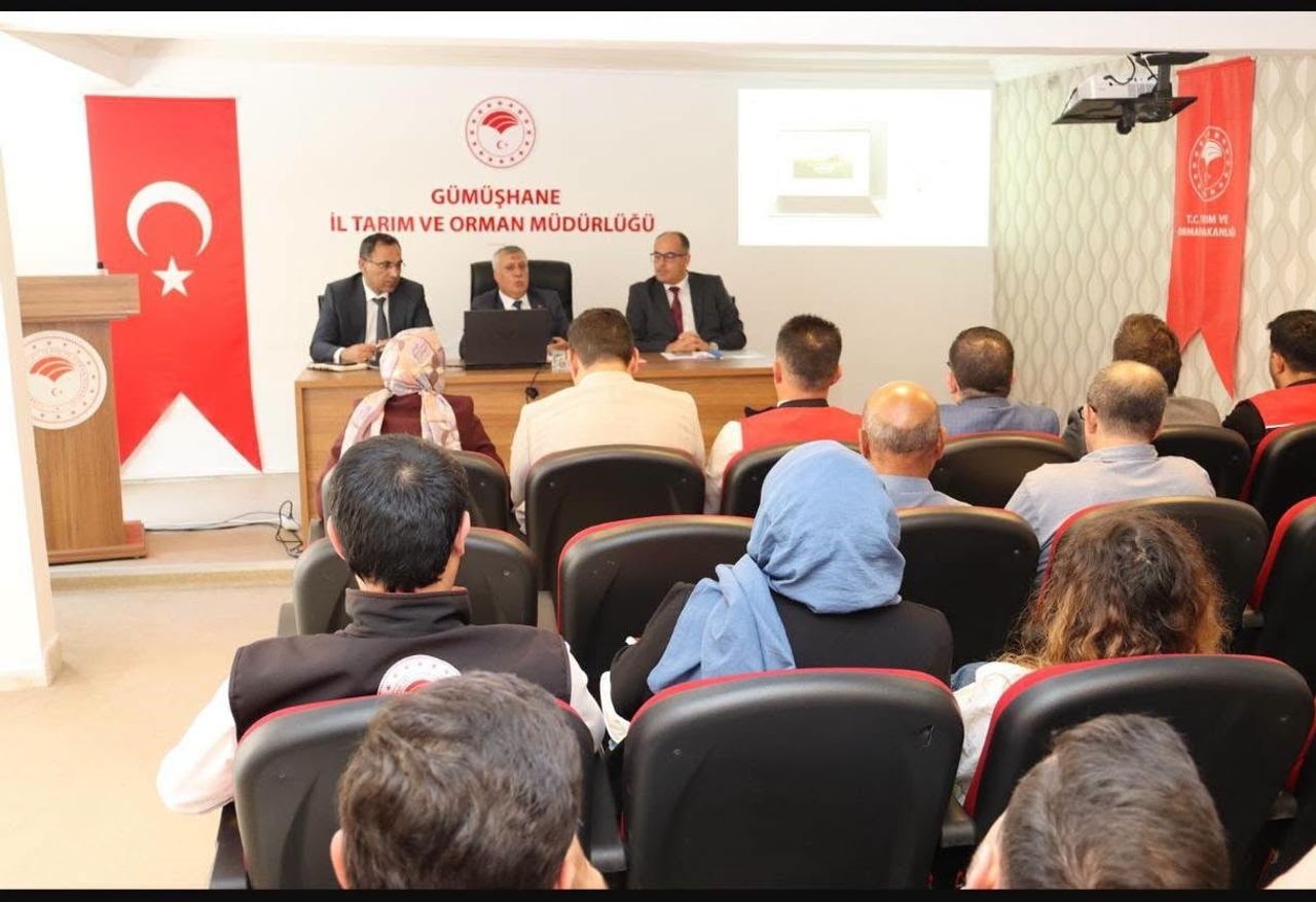 B-REÇETE SİSTEMİ HAKKINDA BİLGİLENDİRME TOPLANTISI DÜZENLENDİ