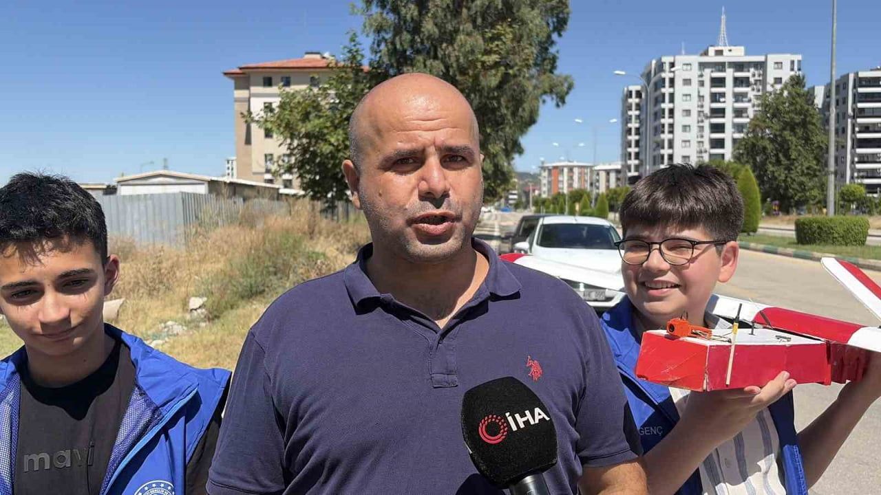 ÖĞRETMEN HÜSEYİN YILMAZ