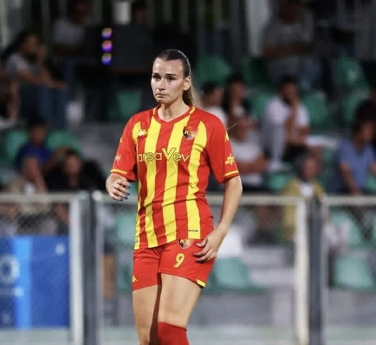 KAYSERİ KADIN FUTBOL KULÜBÜ BU SEZON LİGDEKİ İLK MAĞLUBİYETİNİ ALDI.