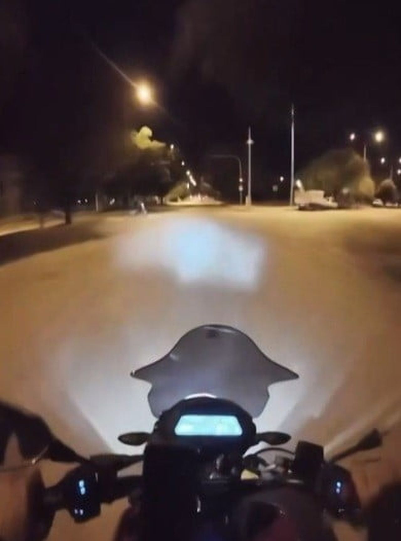 ERZİNCAN'DA İKİ MOTOSİKLETİN ÇARPIŞMA ANI KASK KAMERASINA YANSIDI