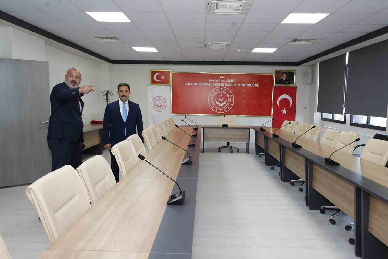 HATAY’DA DEPREMDE YIKILAN VE YENİDEN İNŞA EDİLEN AİLE VE SOSYAL HİZMETLER İL MÜDÜRLÜĞÜ İLE ANTAKYA...