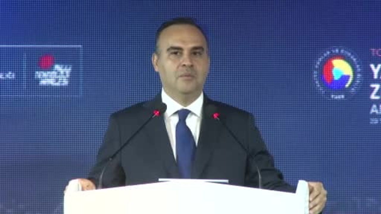 Yapay zeka modeli BİLGE hakkında konuşan Bakan Kacır: "BİLGE dil modelimizi yakın zamanda...