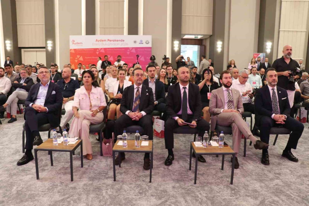 DENİZLİ İŞ DÜNYASI, ENERJİ PİYASALARINDAKİ SON GELİŞMELERİ DEĞERLENDİRMEK VE SANAYİCİLERE YOL...