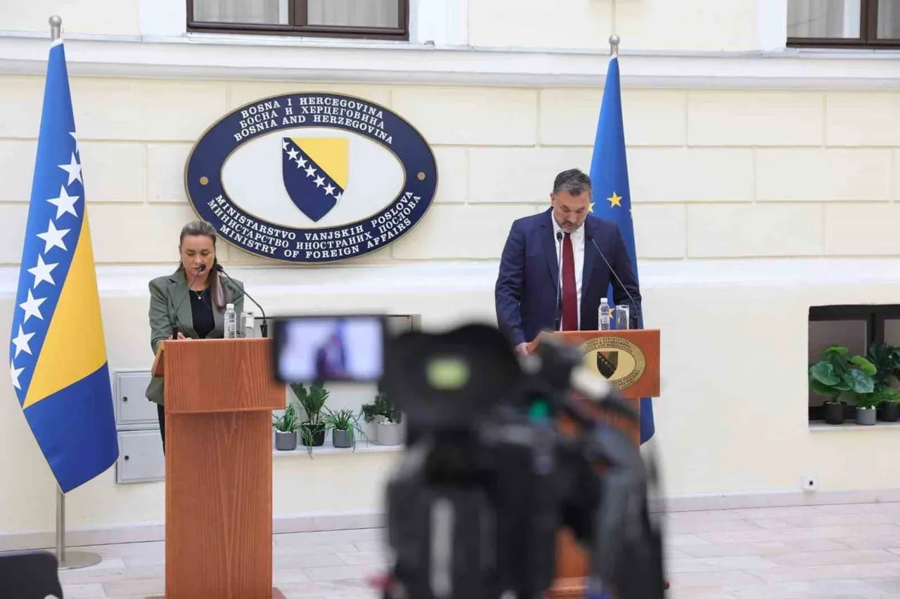 BOSNA HERSEK SIRBİSTAN İLE İLİŞKİLERİ EN ALT SEVİYEYE İNDİRME KARARI ALDI