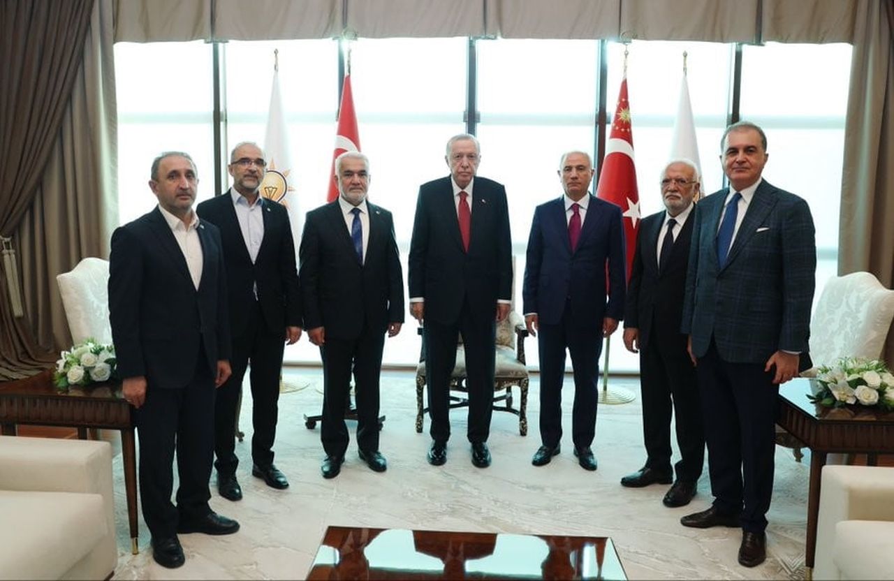 CUMHURBAŞKANI RECEP TAYYİP ERDOĞAN, HÜR DAVA PARTİSİ (HÜDA PAR) GENEL BAŞKANI ZEKERİYA...