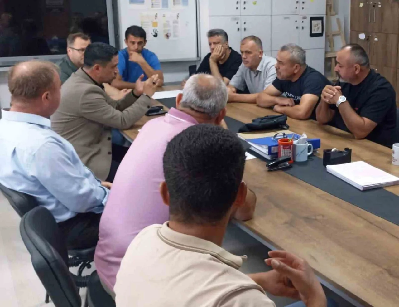 SİMAV’DA YENİ EĞİTİM YILI ÖNCESİ OKULLARDA HAZIRLIK MESAİSİ