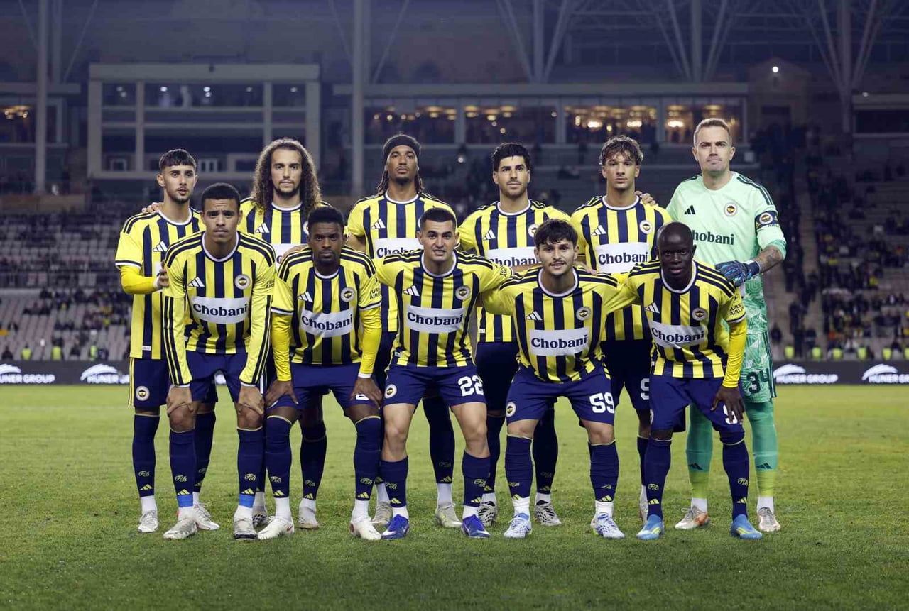 FENERBAHÇE, AZERBAYCAN'DA OYNADIĞI HAZIRLIK MAÇINDA TURAN TOVUZ'U 2-0 MAĞLUP ETTİ.