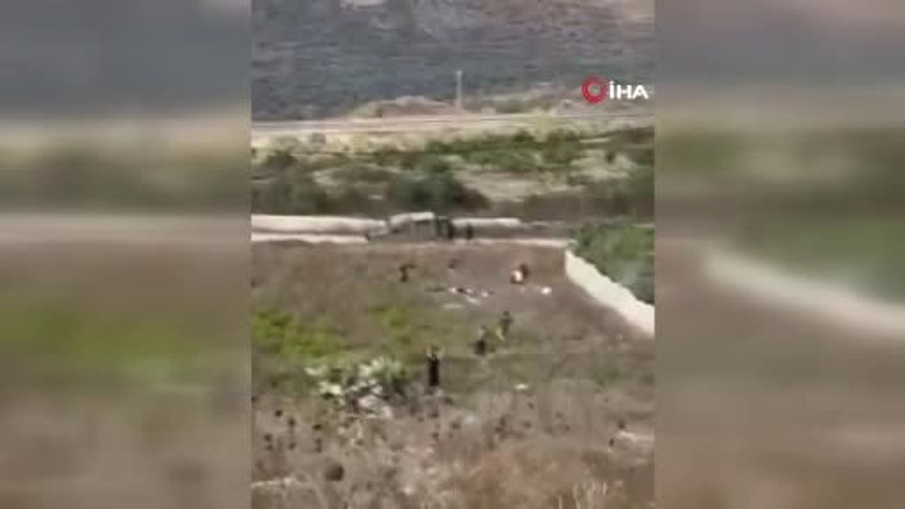 Filistin’in Batı Şeria bölgesinde İsrail askerleri ve Yahudi yerleşimciler, aynı aileden 4 kişiyi...