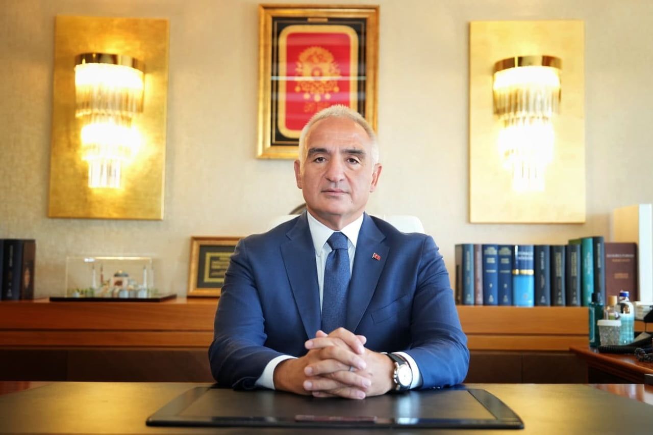 KÜLTÜR VE TURİZM BAKANI MEHMET NURİ ERSOY