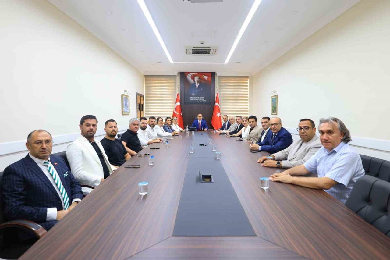VALİ AKBIYIK  "MUĞLASPOR’UN BAŞARISI ŞEHRE DİNAMİZM KATACAK