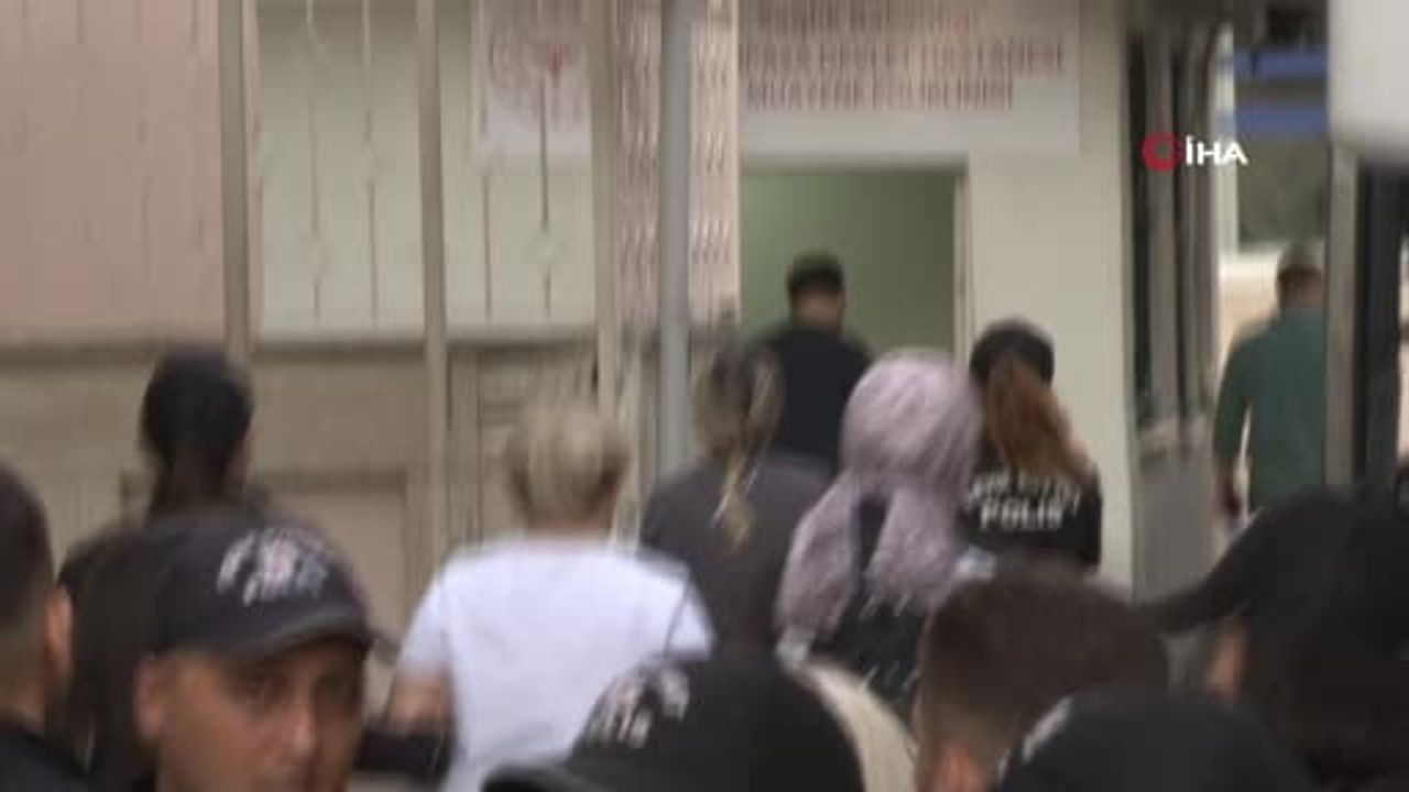 İzmit Belediyesi soruşturmasında Belediye Başkanı Fatma Kaplan Hürriyet dahil 20 şüpheli...