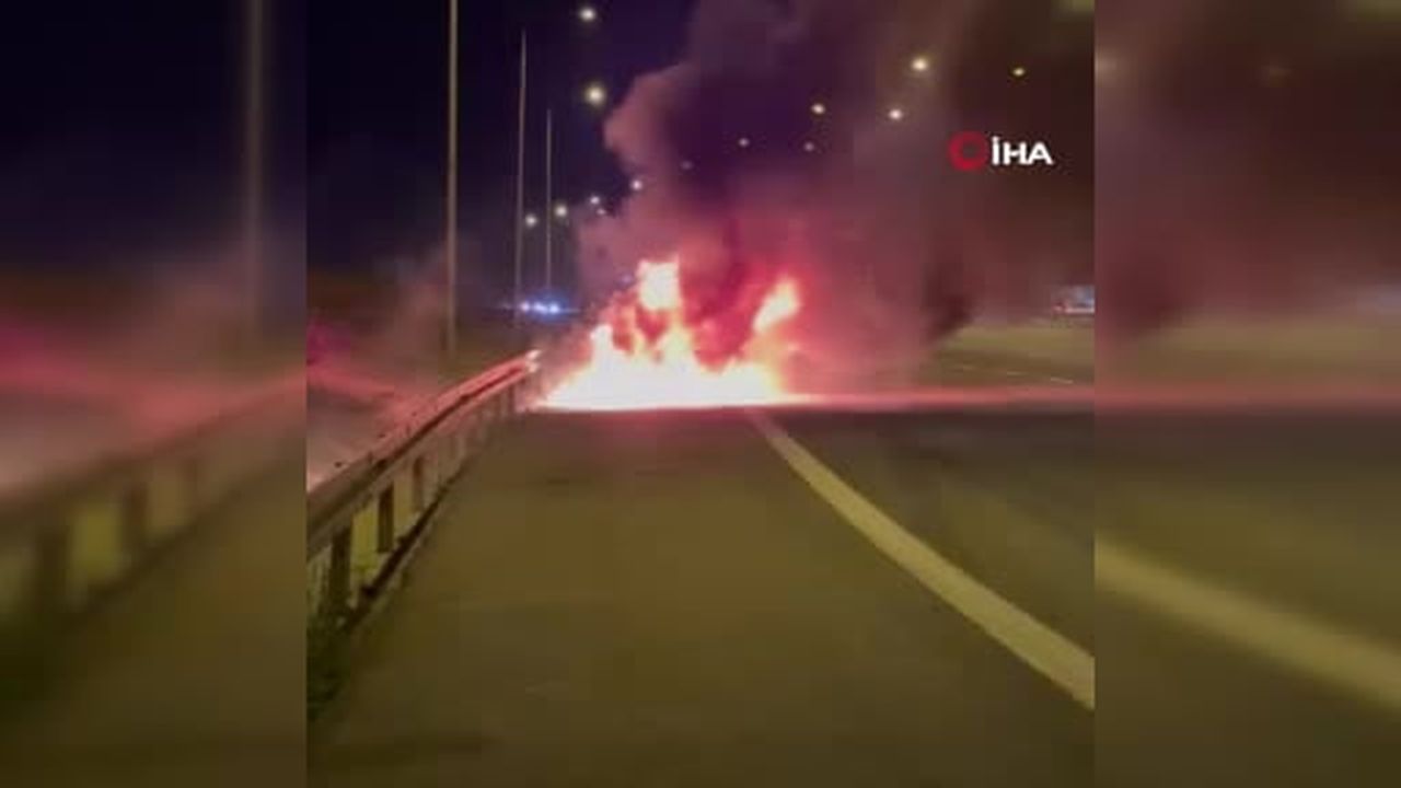 Kuzey Marmara Otoyolu’nda otomobil alev alev yandı