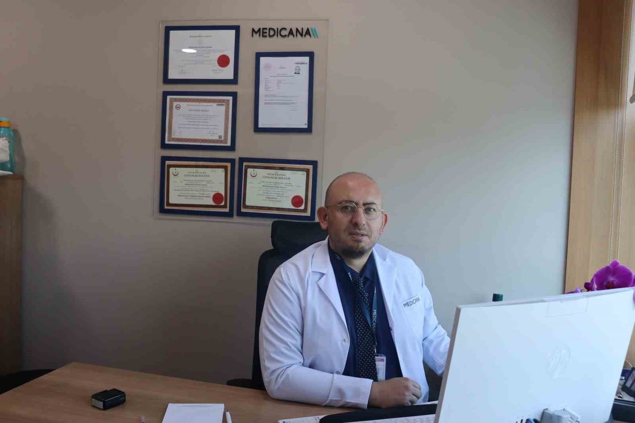 MEDİCANA SAĞLIK GRUBU ENDOKRİNOLOJİ VE METABOLİZMA HASTALIKLARI UZMANI DOÇ. DR. M. ERKAM...