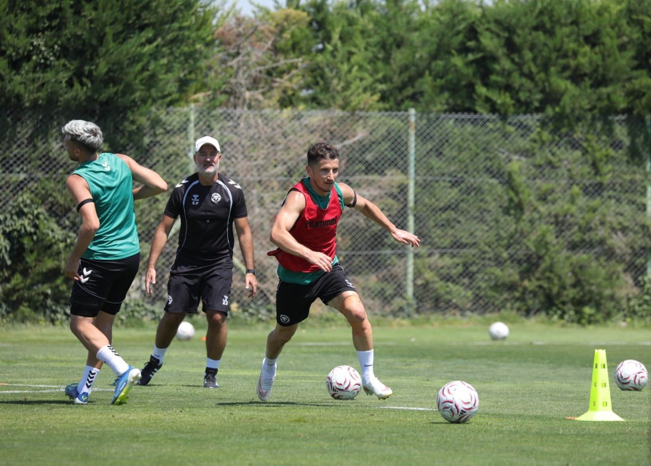 KONYASPOR, TRENDYOL SÜPER LİG'İN 3. HAFTASINDA KOCAELİSPOR'U KONUK EDECEĞİ MAÇIN HAZIRLIKLARINA...