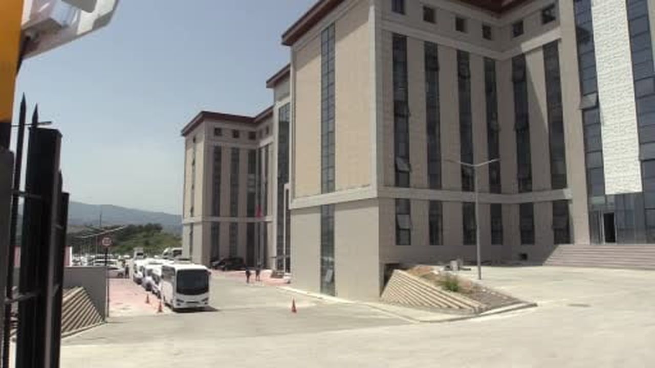 Yalova’daki devre mülk dolandırıcılığı davası: Ünlü oyuncu Yusuf Kemal Atala’nın ev hapsi kararı...