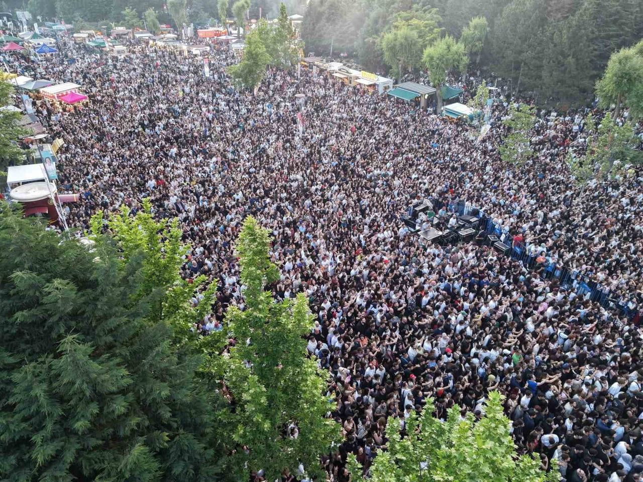 BU YIL 3'ÜNCÜSÜ DÜZENLENECEK OLAN ESKİŞEHİR GASTRO FEST'TE MANGA, SILA, SAGOPA KAJMER, BÜYÜK EV...