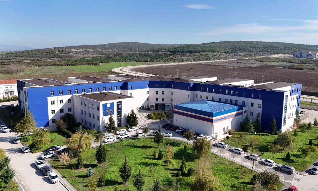 BALIKESİR ÜNİVERSİTESİ TIP FAKÜLTESİ, 2026 YKS YERLEŞTİRME SONUÇLARIYLA BİRLİKTE AKADEMİK BAŞARI...