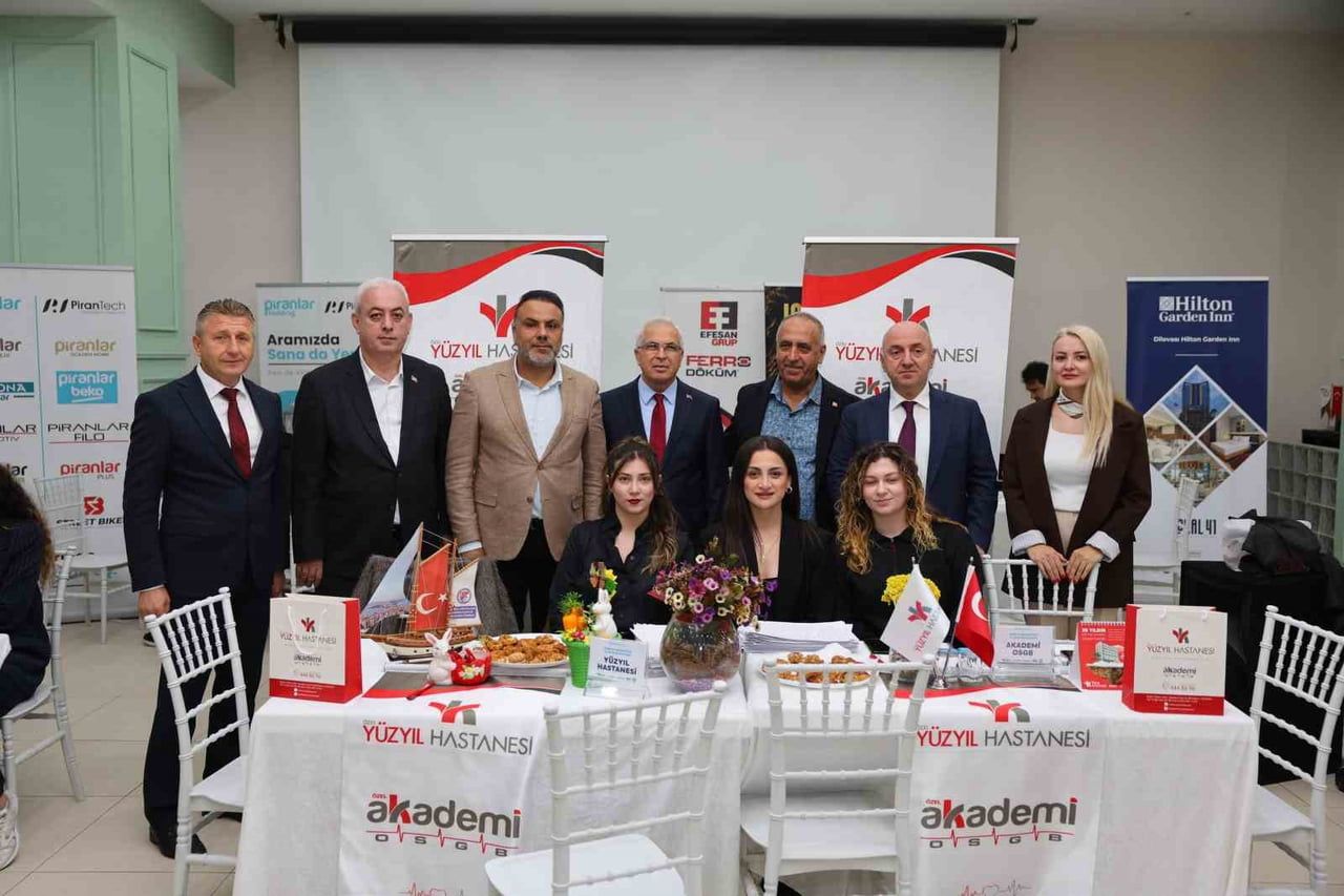 DARICA BELEDİYESİ TARAFINDAN BU YIL 6'NCISI DÜZENLENEN İSTİHDAM FUARI'NDA, 54 FİRMA İŞ ARAYAN...