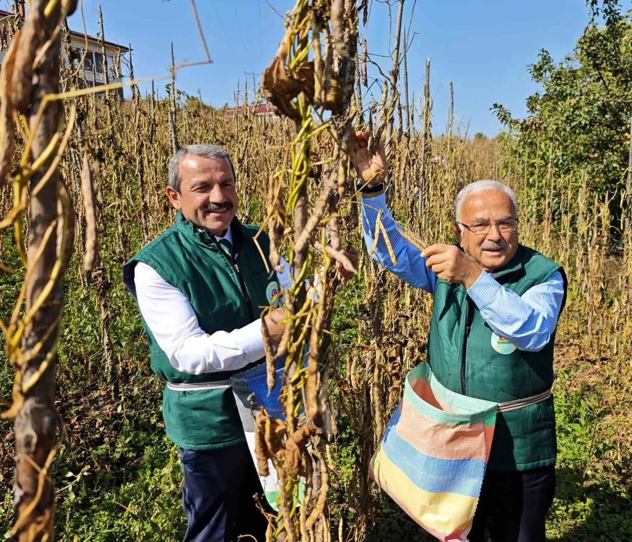 AKKUŞ BELEDİYE BAŞKANI İSA DEMRİCİ (SOLDA) VE BÜYÜKŞEHİR BELEDİYE BAŞKANI MEHMET HİLMİ GÜLER...